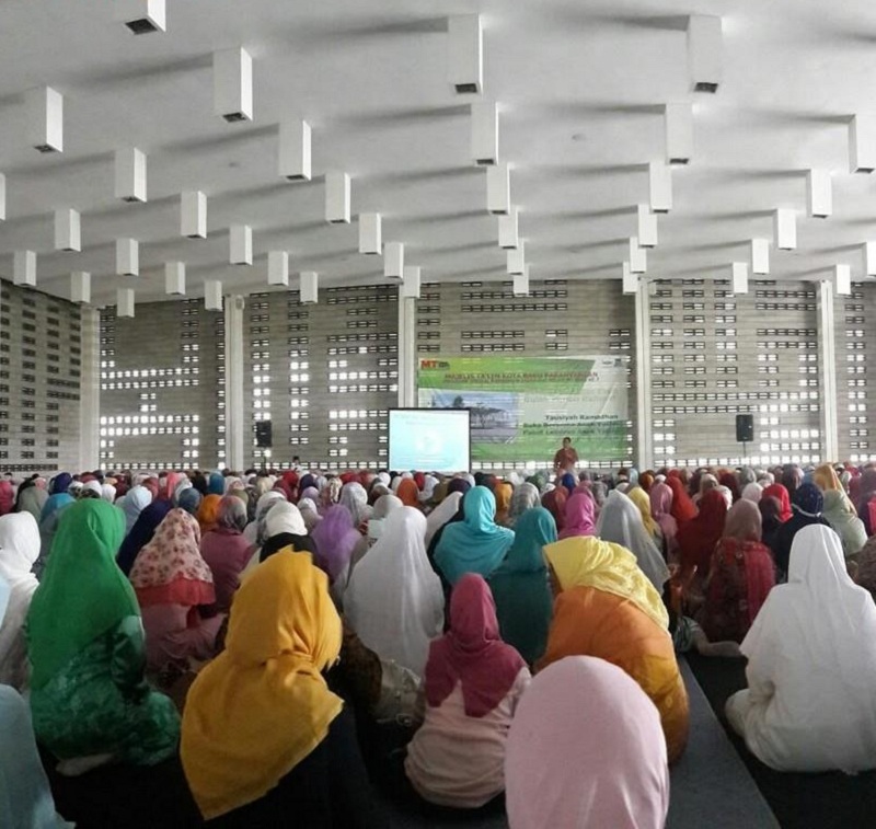 مسجد الایرسیاد اندونزی